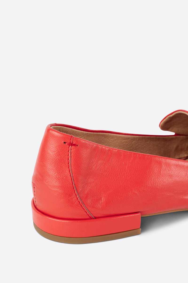 Intentionally Blank - Pinky Loafer -