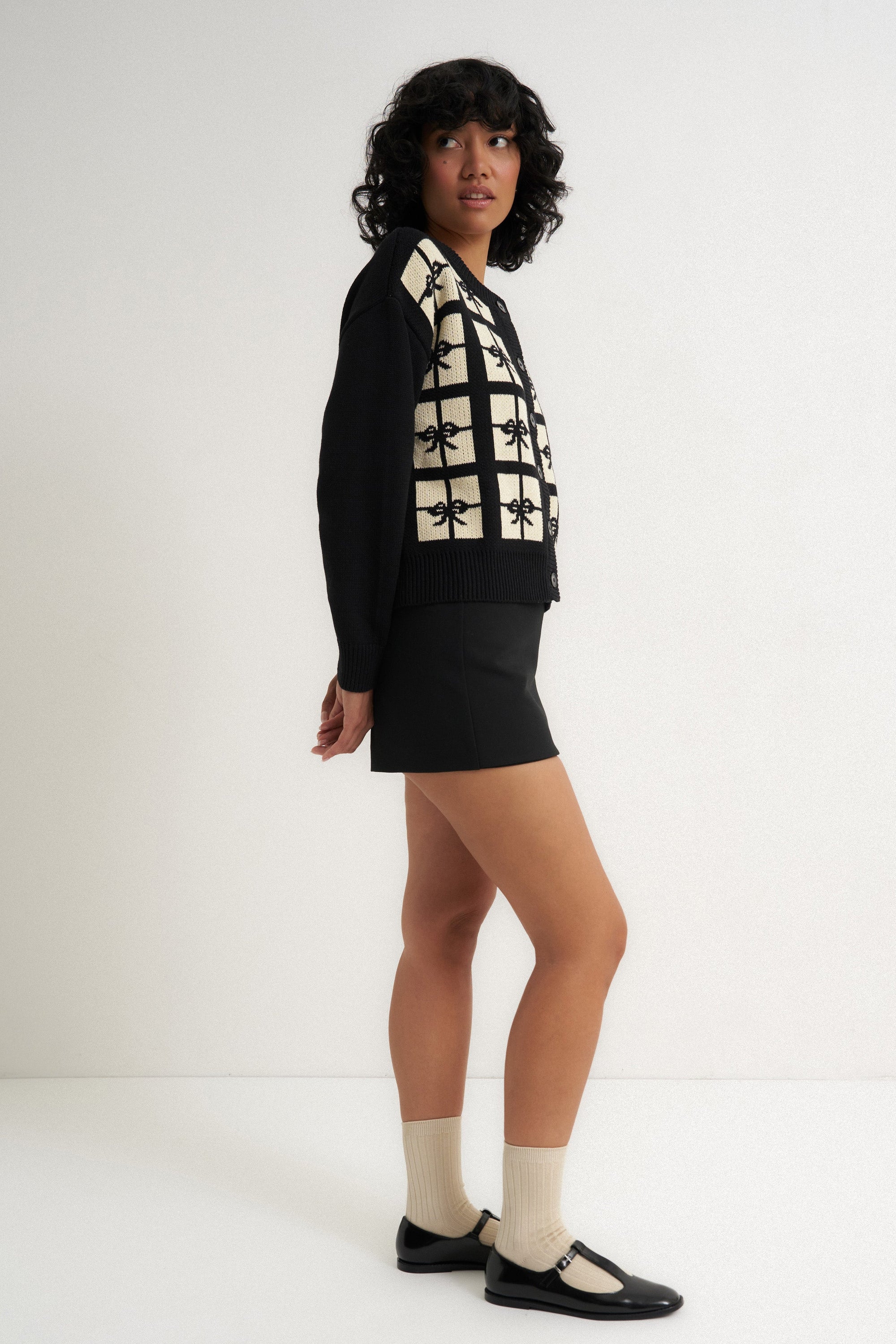 Callahan Knitwear - Present Cardigan - Black -