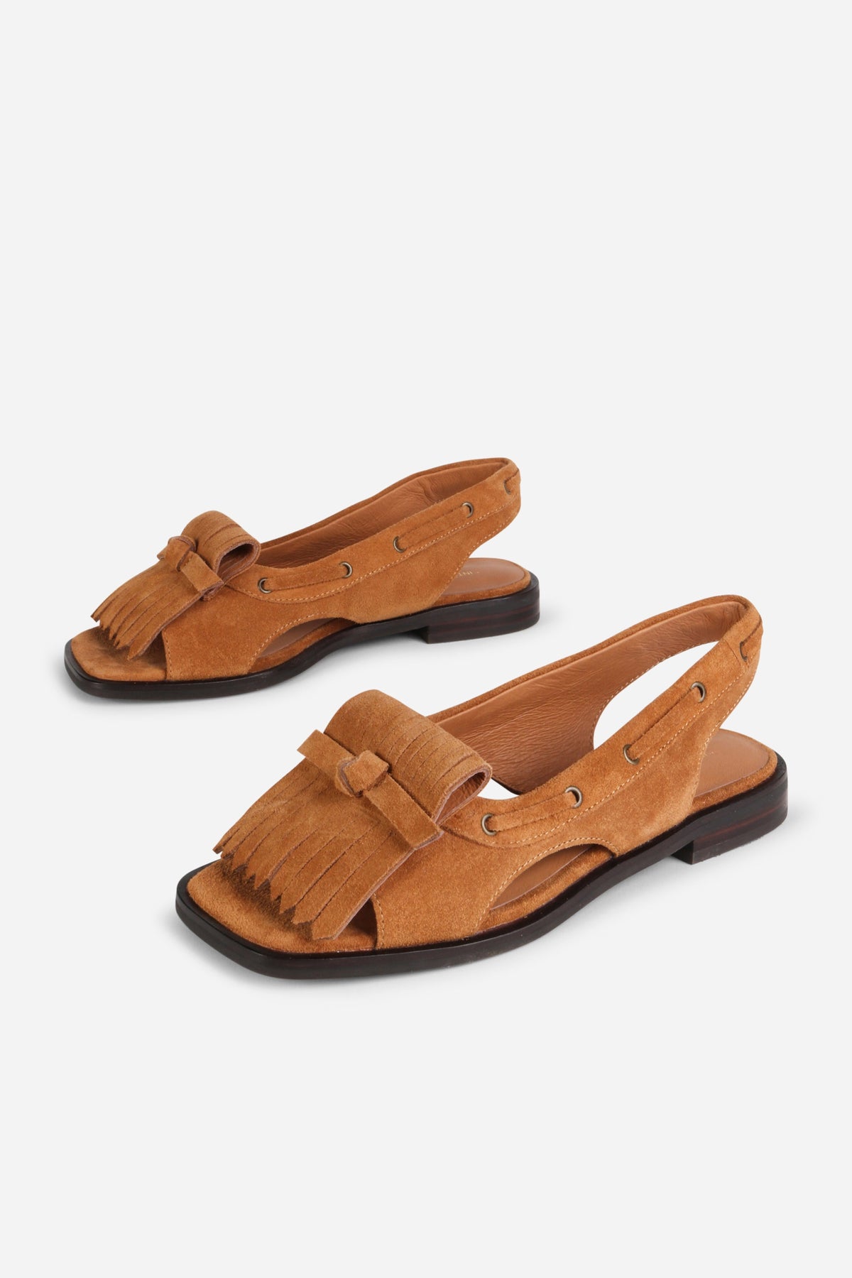 Intentionally Blank - Professor Flat Fringe Sandal - TAWNY SUEDE
