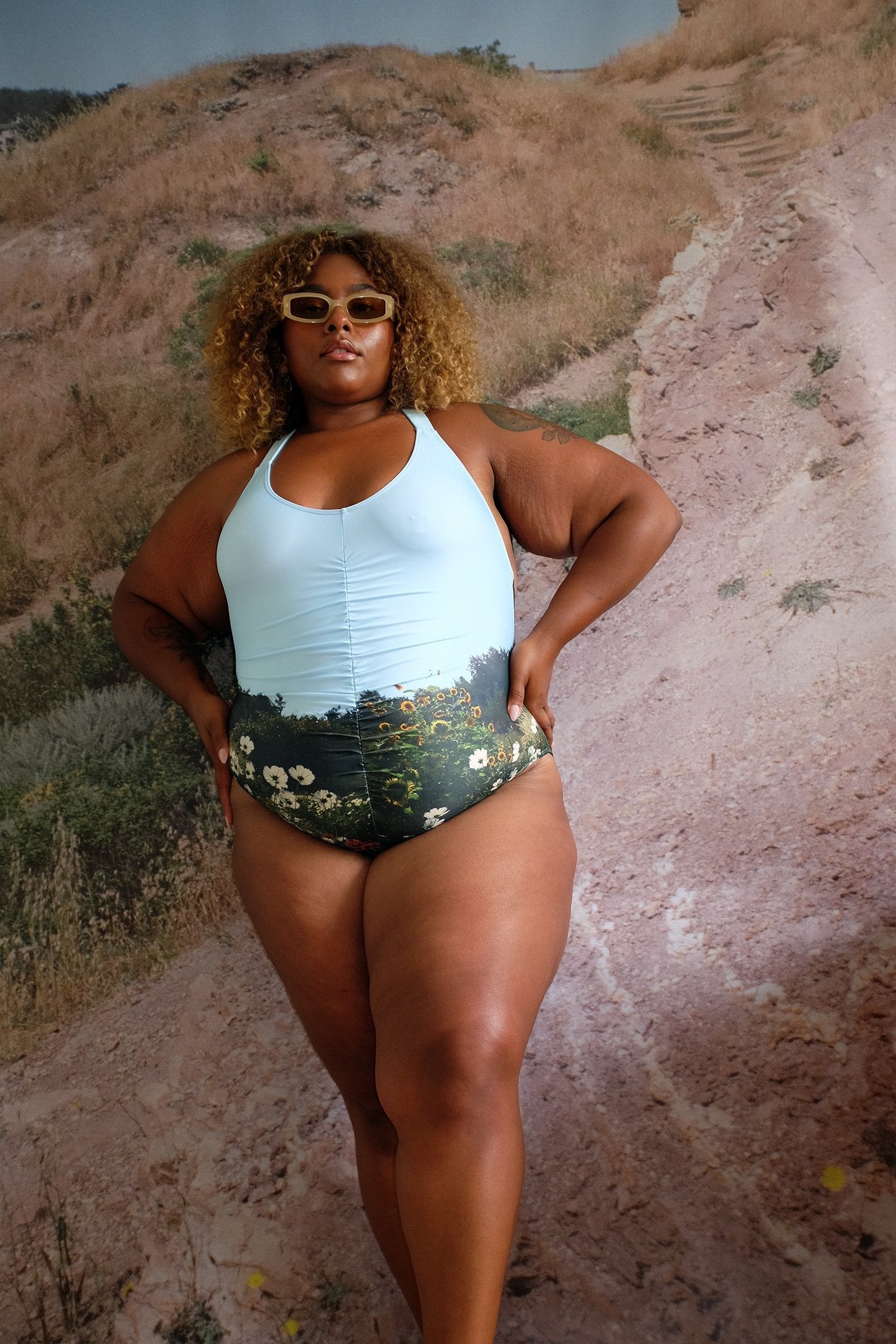 WRAY - Porto Suit - Daisy Farm -