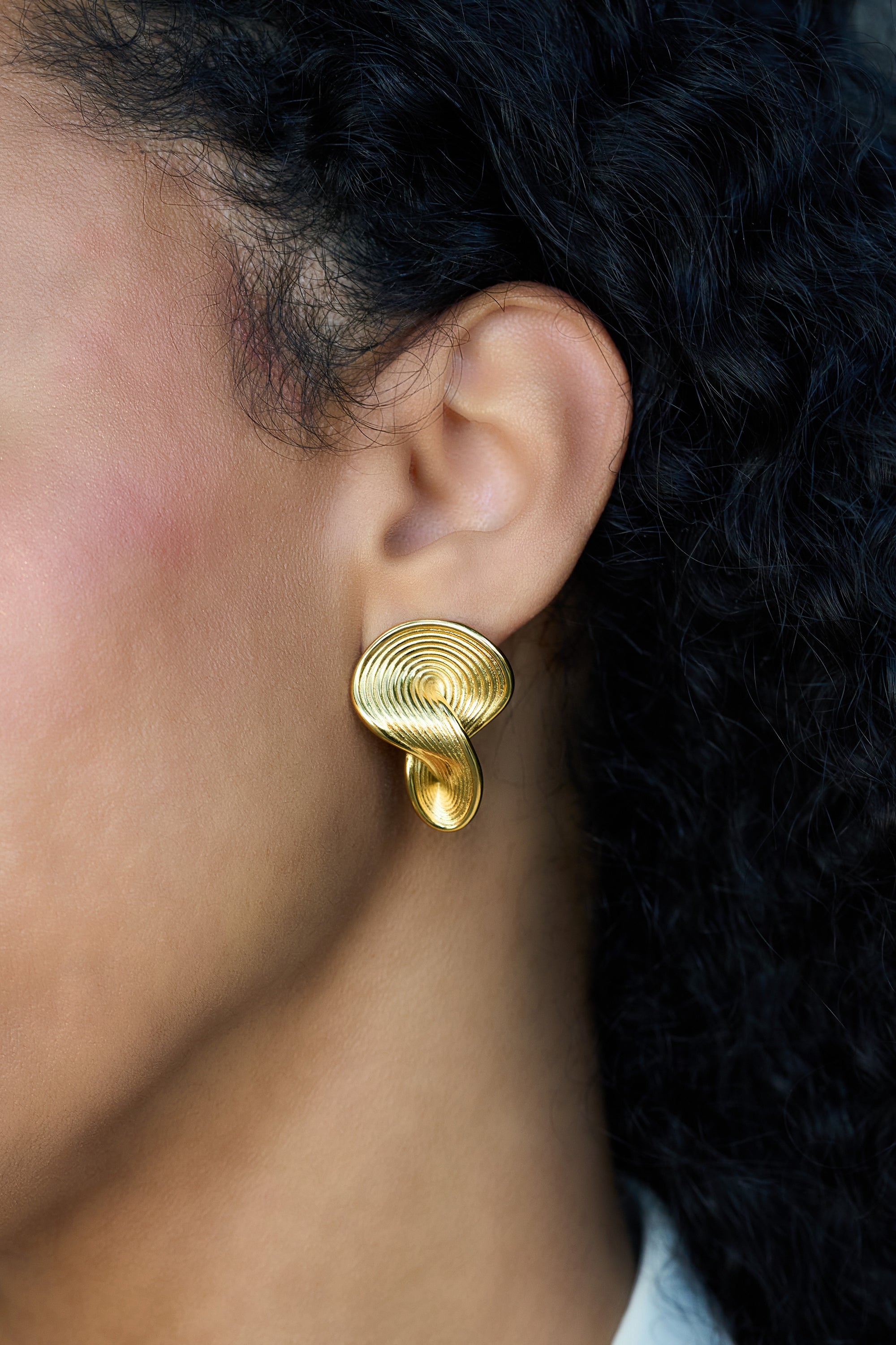 Peter + June - Ripple Effect Studs - Gold -