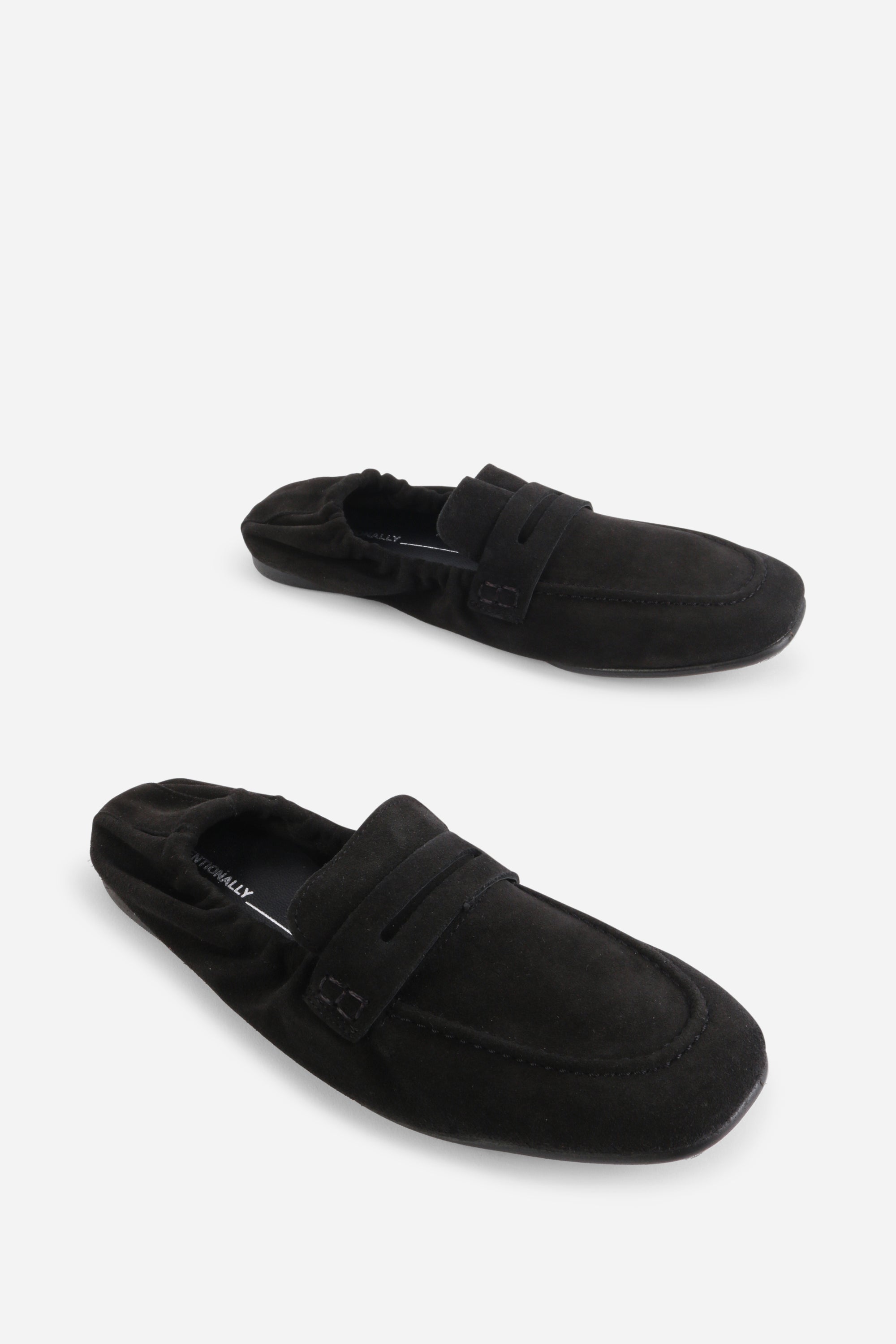 Intentionally Blank - Sail Ruched Suede Loafer - BLACK SUEDE