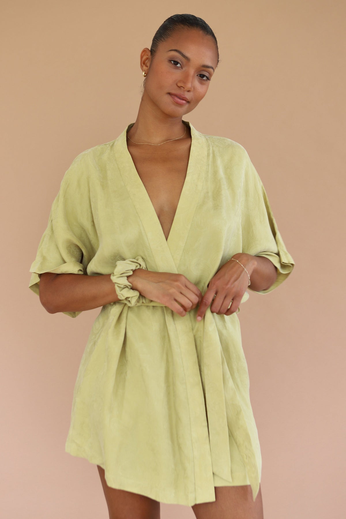 The Short Robe - Tomatillo
