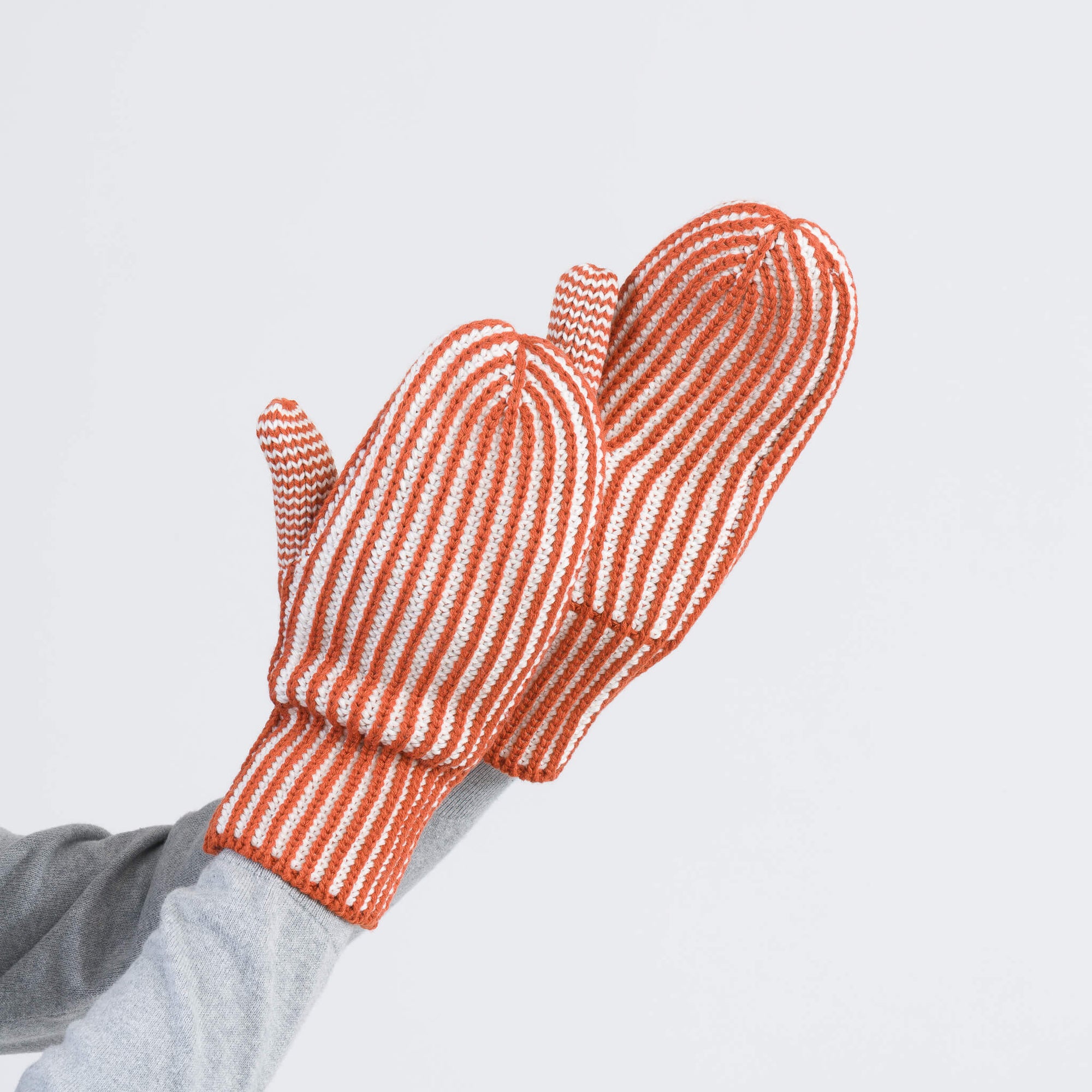 Verloop - Stripe Knit Mittens -