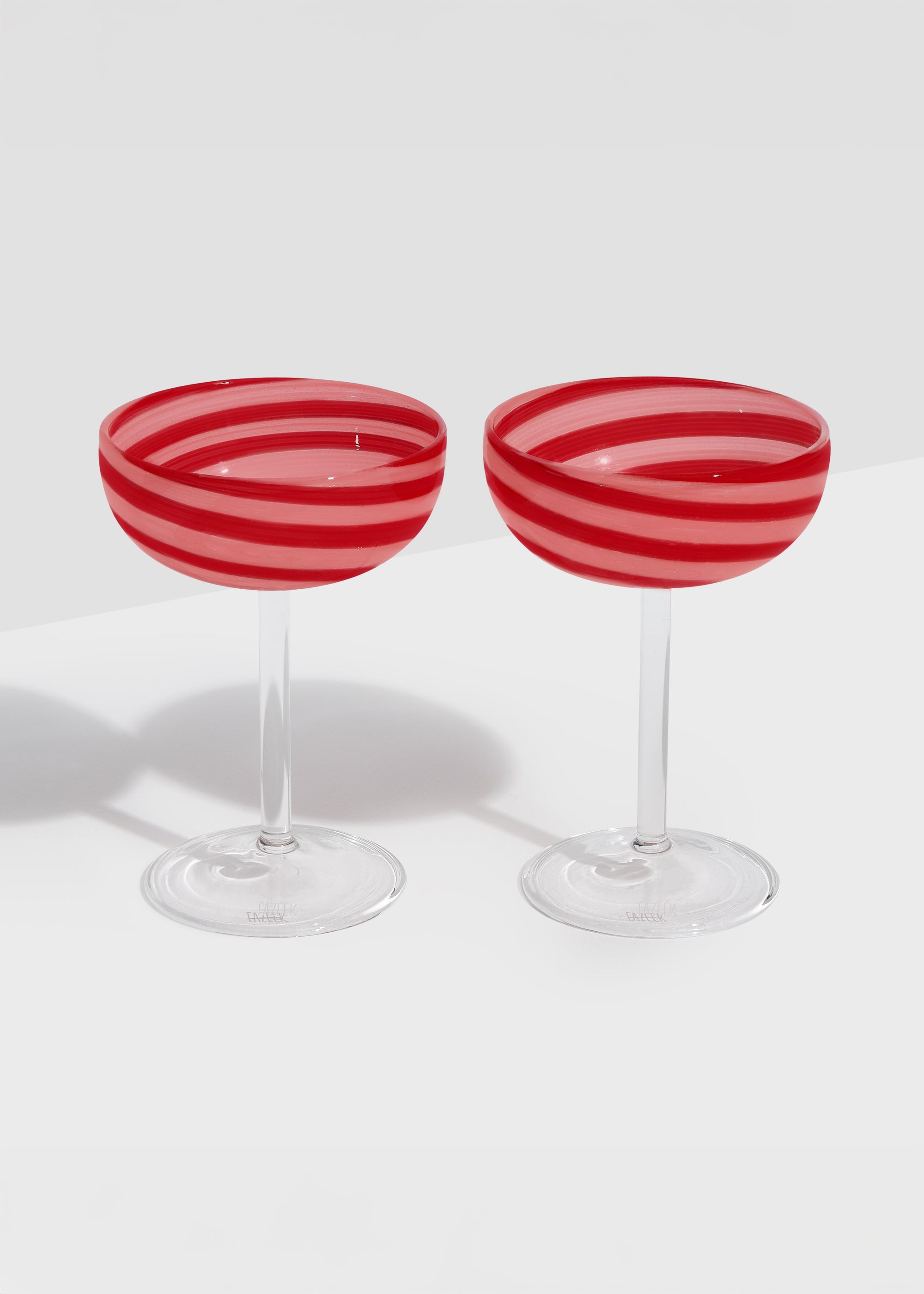 Fazeek - Swirl Coupe Glasses - Red/Pink, Set of 2 -