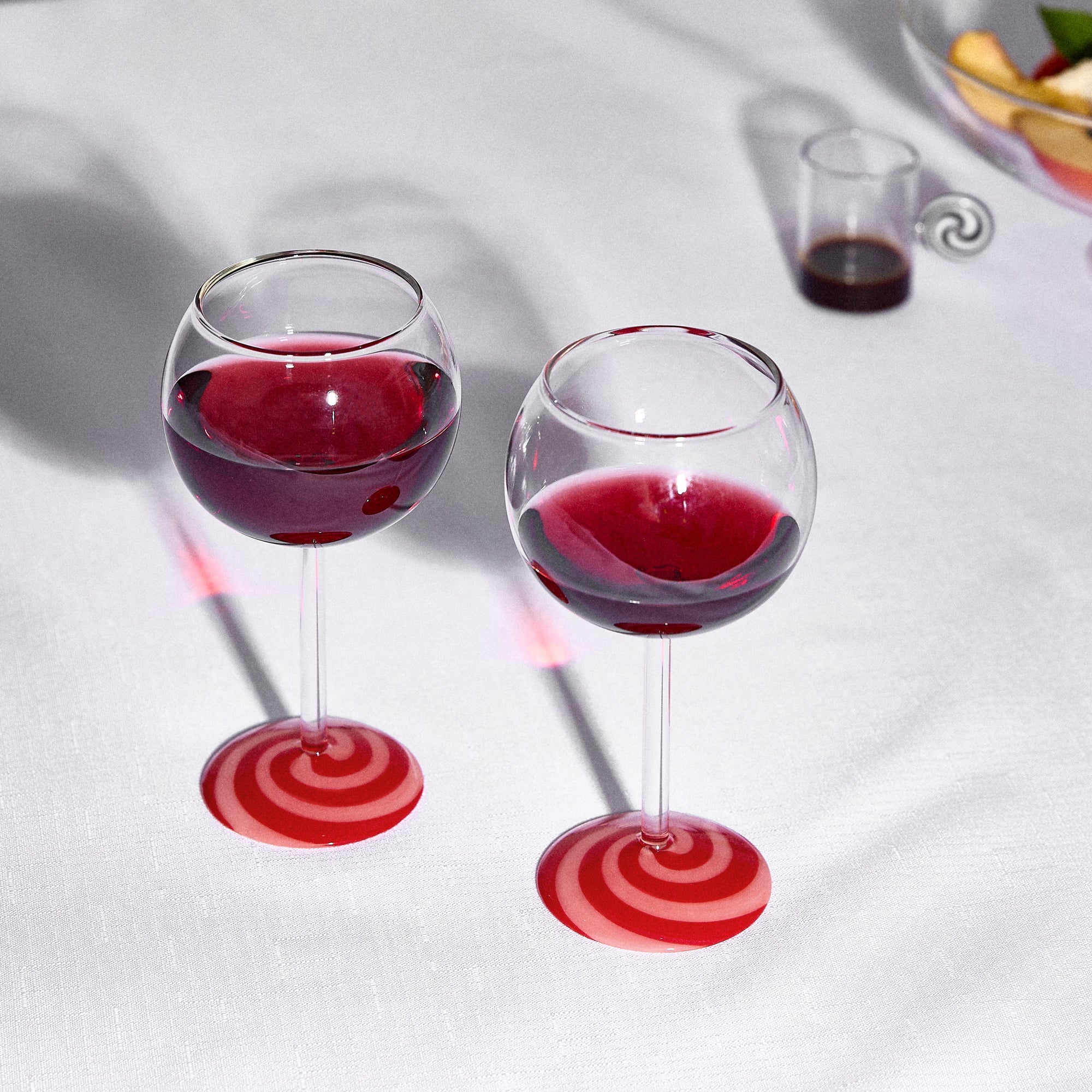 Fazeek - Swirl Wine Glasses - Red/Pink, Set of 2 -
