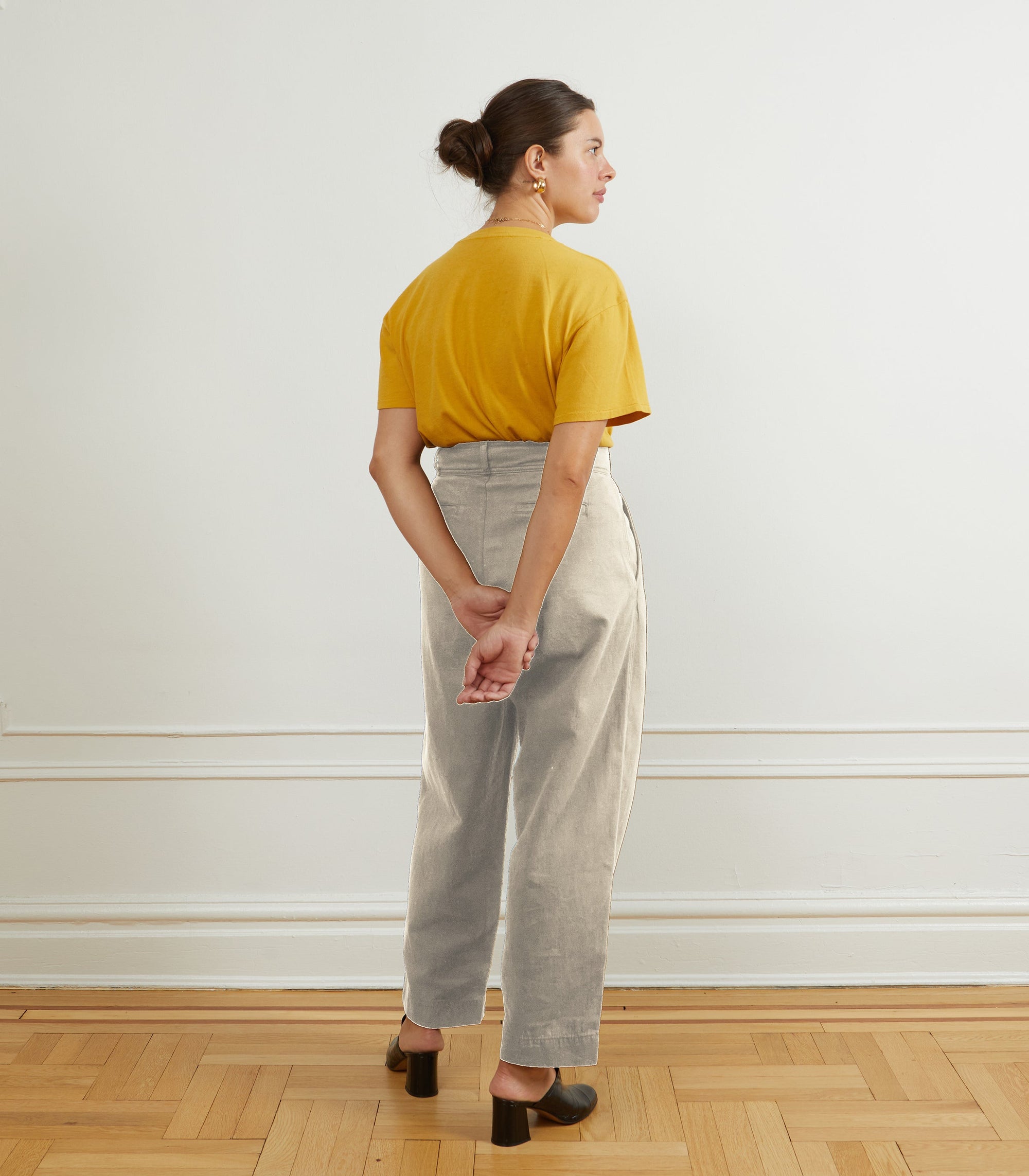 Loup - Elaine Pleated Tapered Trousers - Salt -