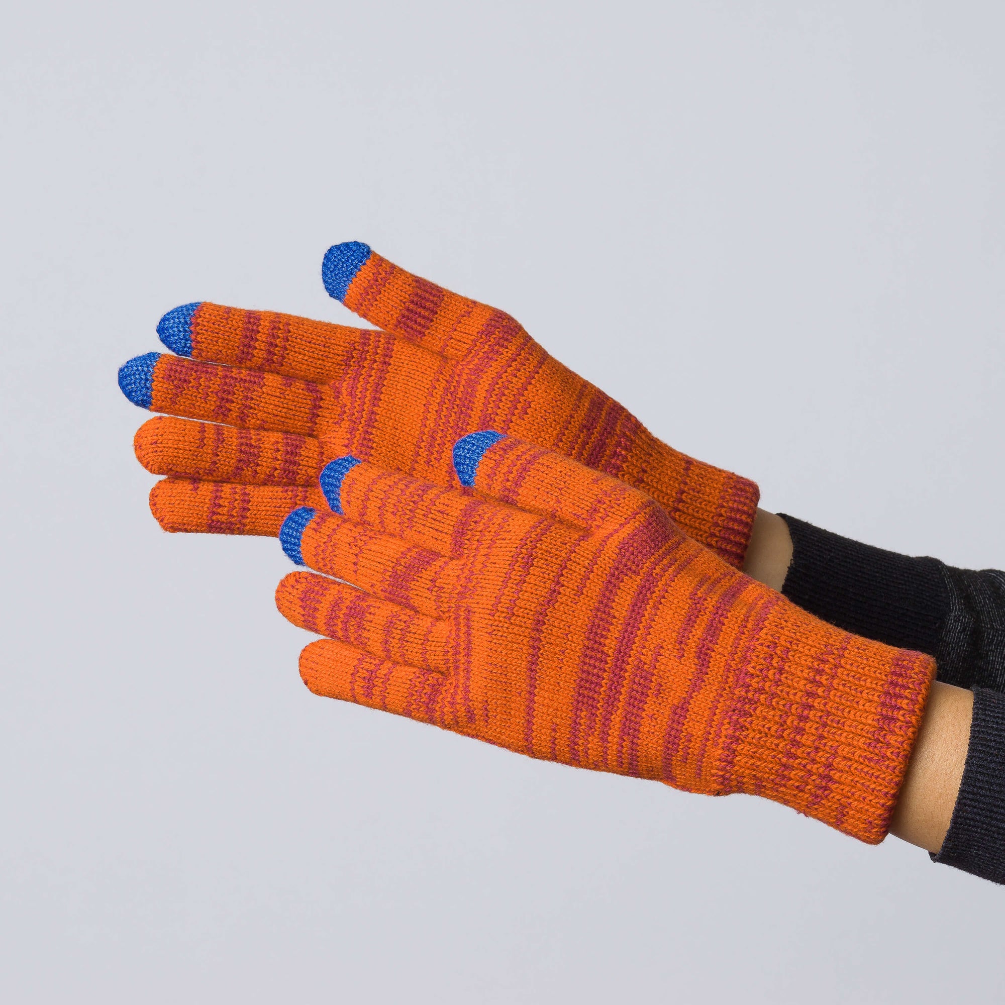 Twist Knit Touchscreen Gloves