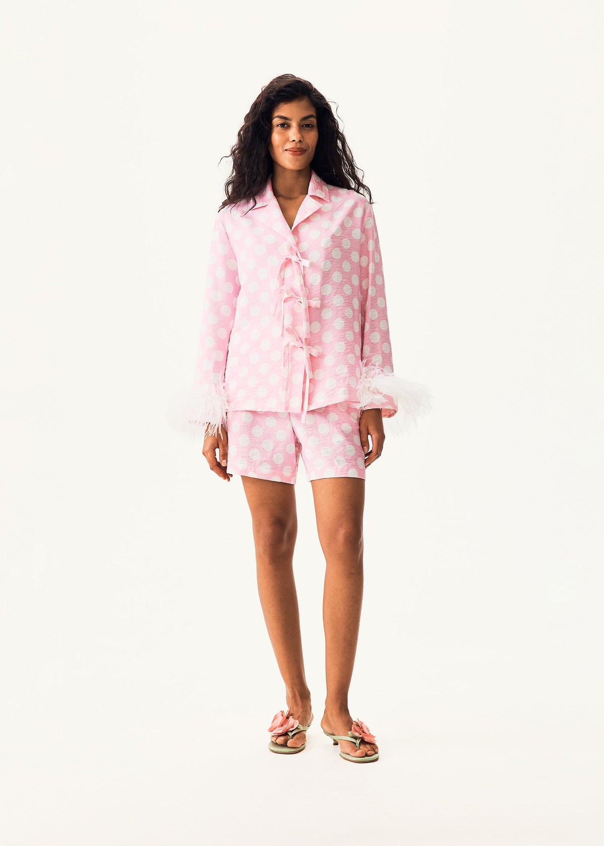 Sleeper - The Bow Set with Shorts in Pink with Detachable Feathers -