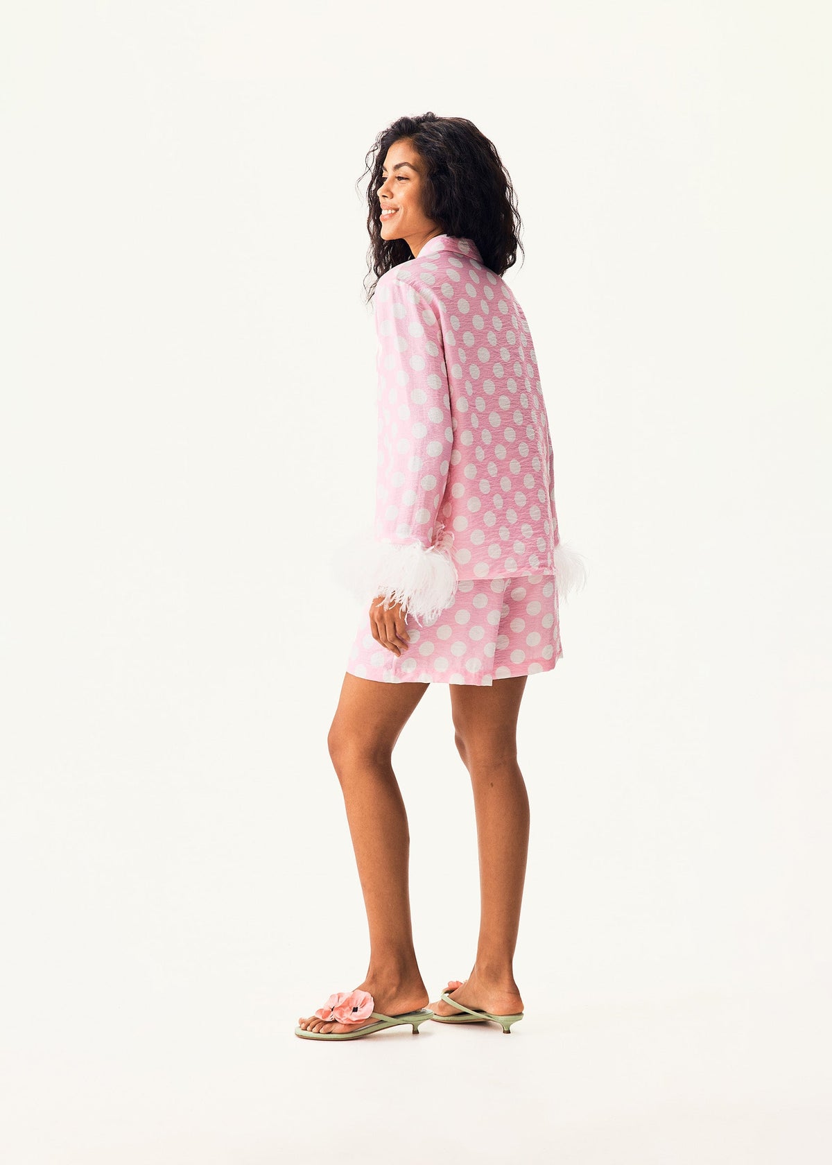 Sleeper - The Bow Set with Shorts in Pink with Detachable Feathers -