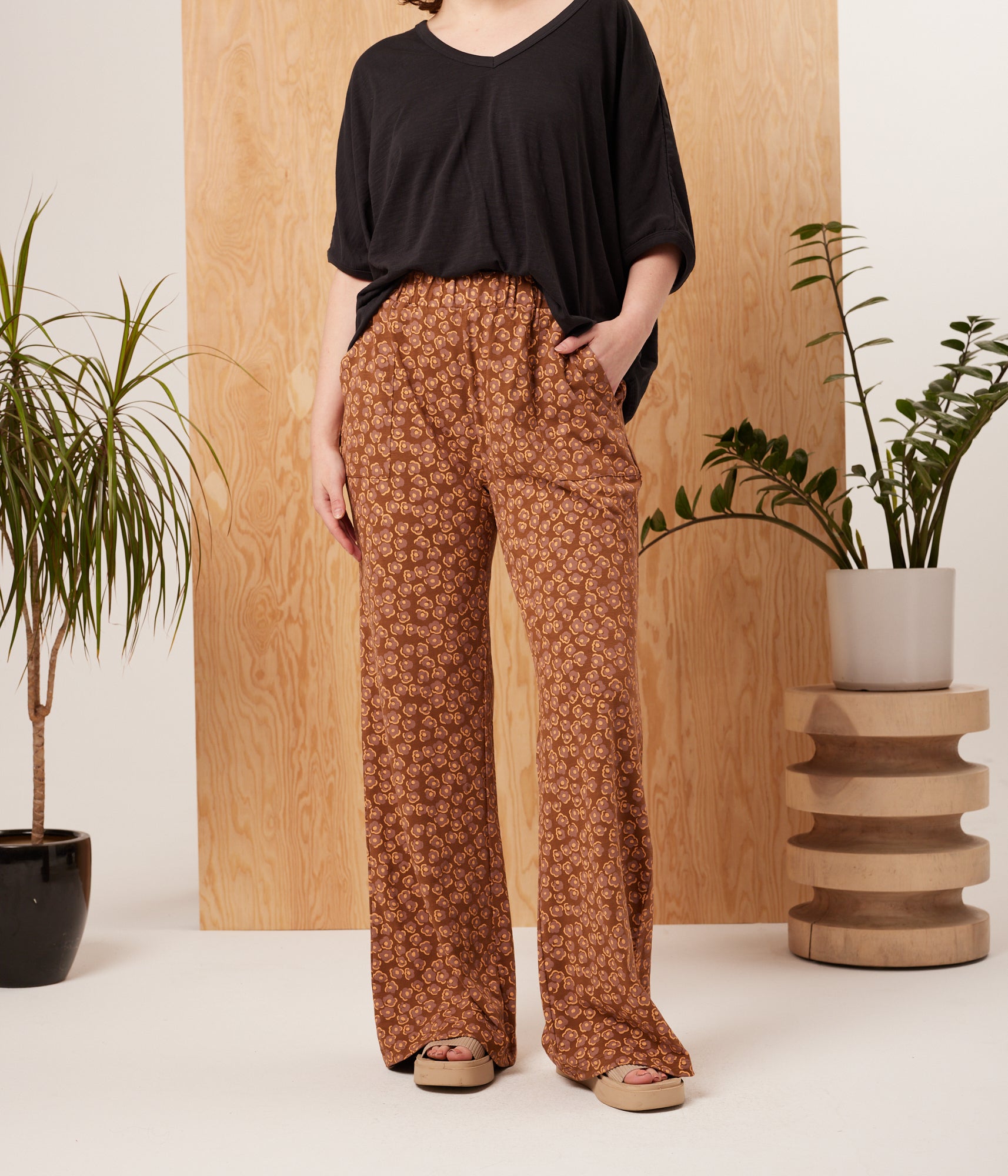 Known Supply - Thorn Pant - Spice Pop Floral -