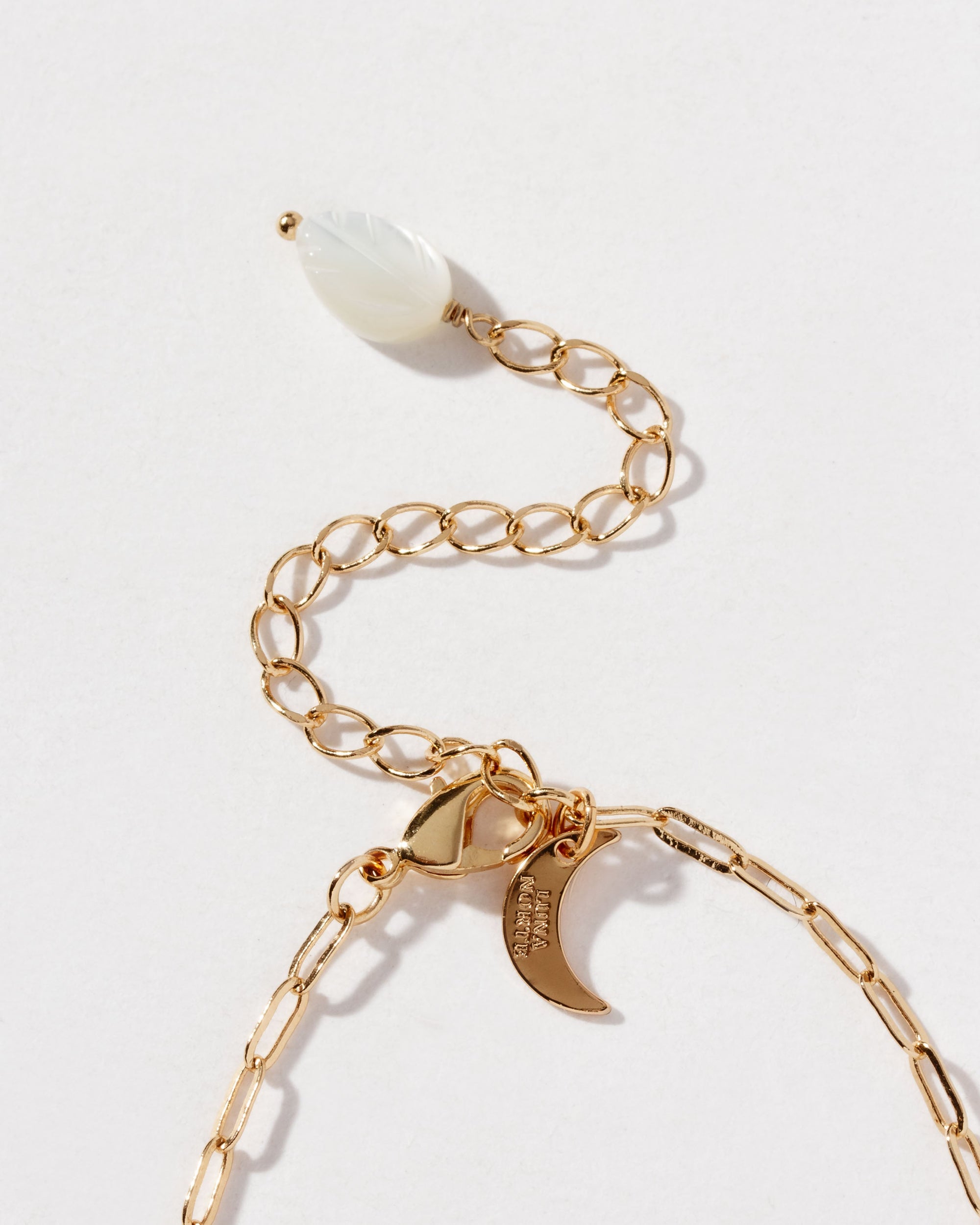 Luna Norte - Vine and Dine Necklace -