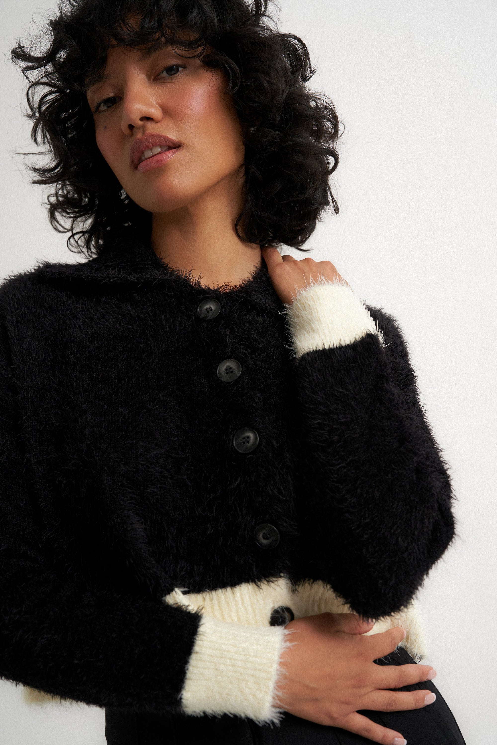 Callahan Knitwear - Walter Cardigan - Black -