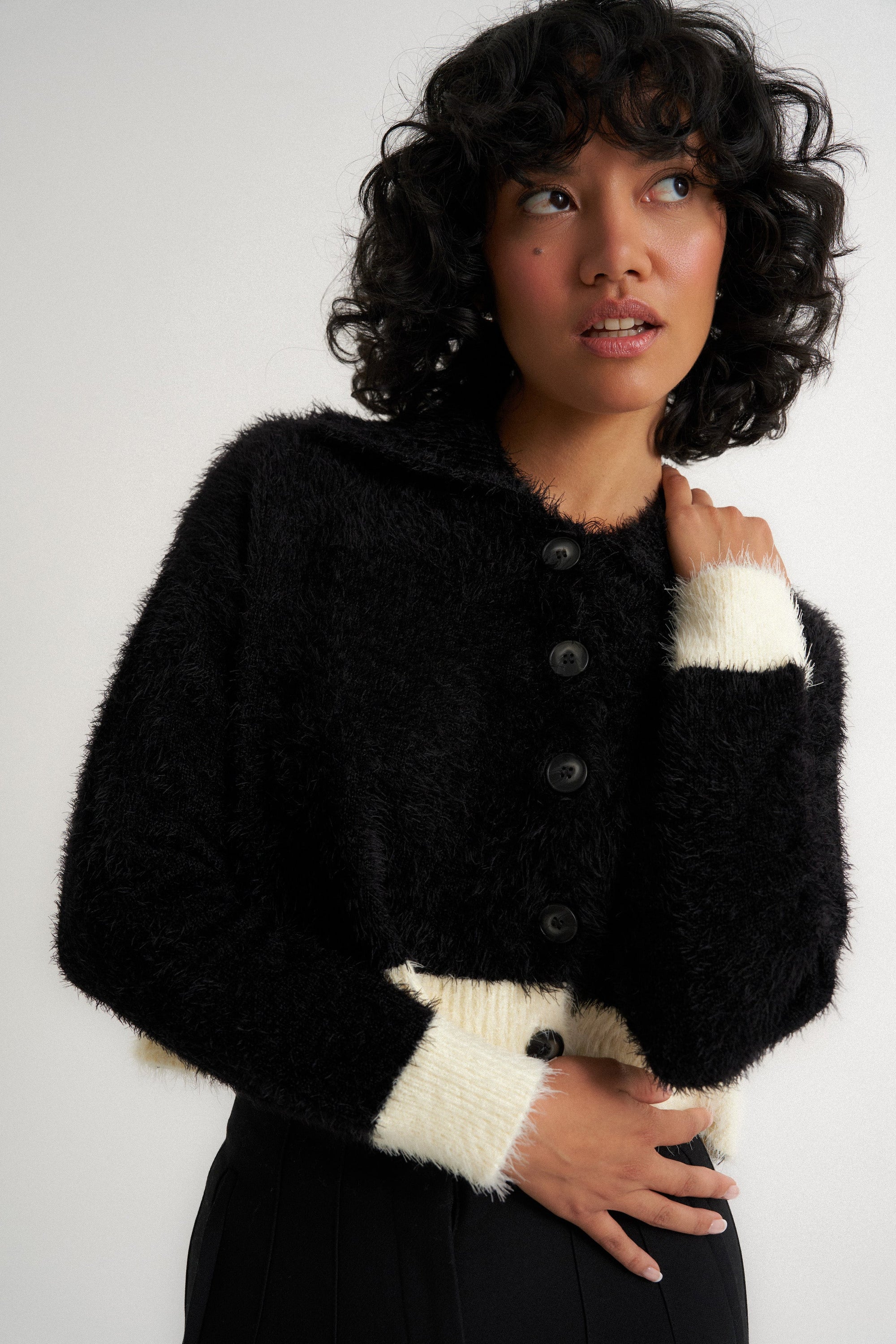 Callahan Knitwear - Walter Cardigan - Black -