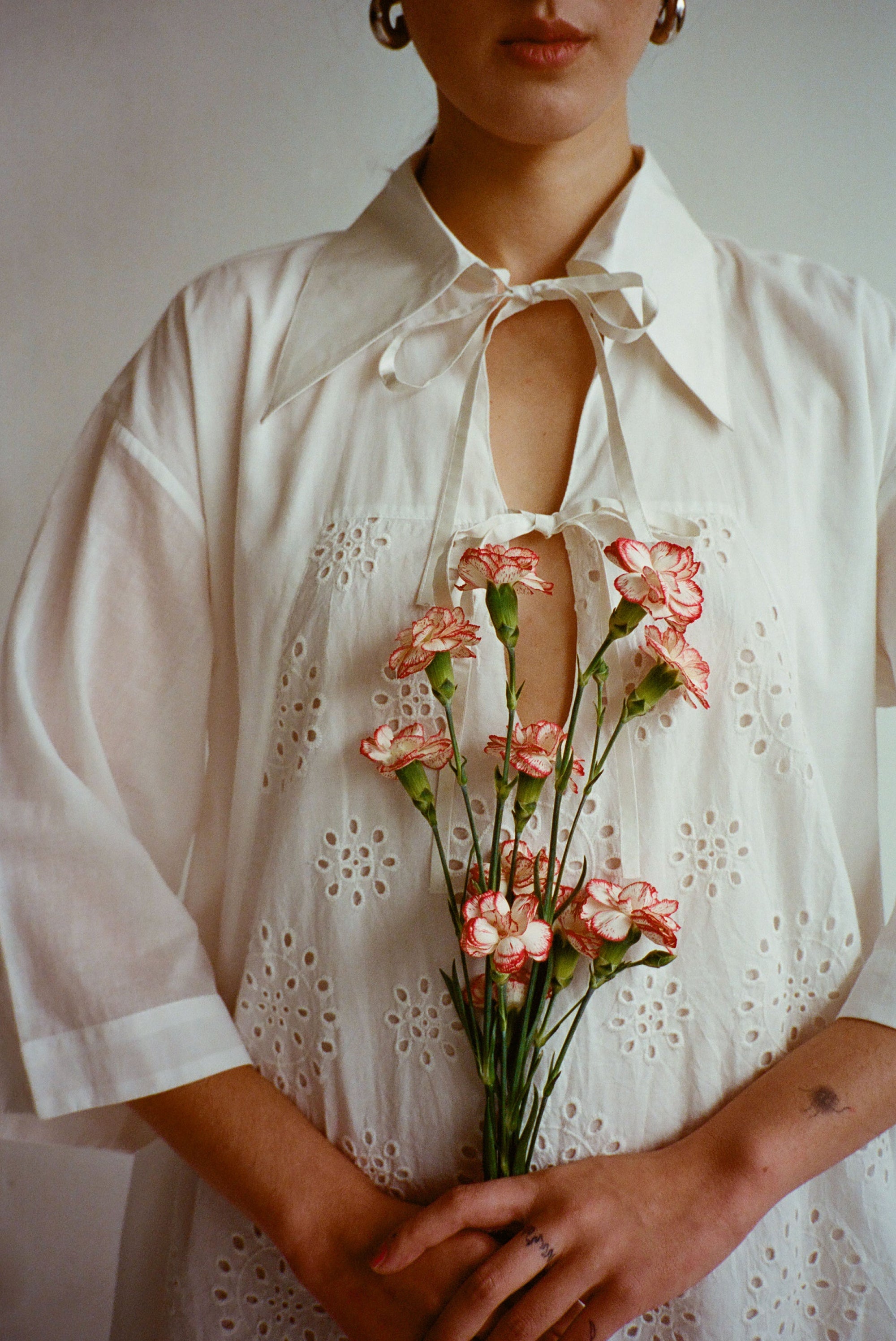 WRAY - Apron Dress - Salt Eyelet -