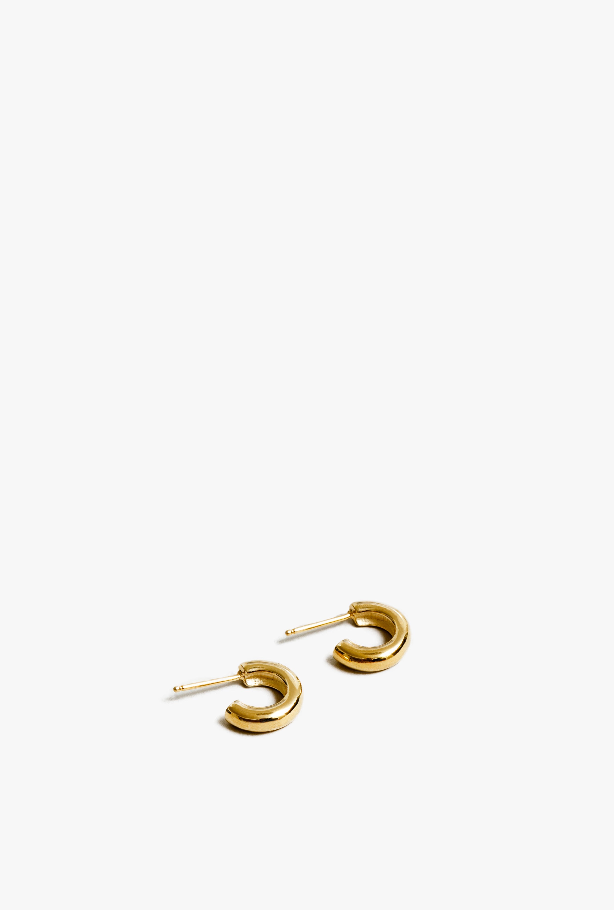 Abbie Hoops Small Gold