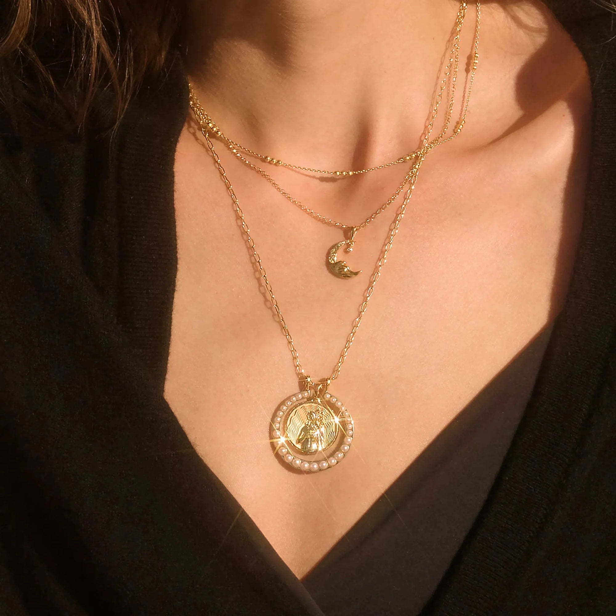 Awe Inspired - Pearl Aphrodite Halo Set -