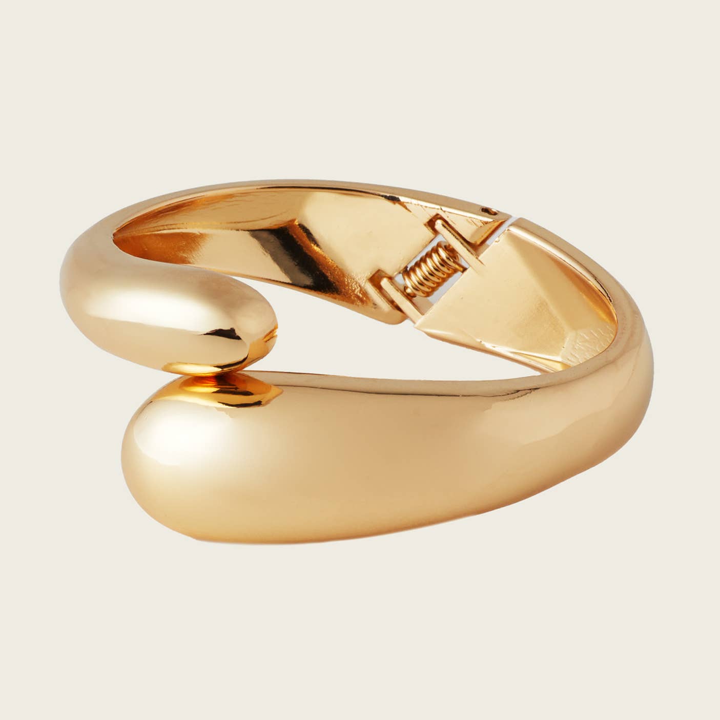 Aiori - Intertwine Bold Bangle - Gold -