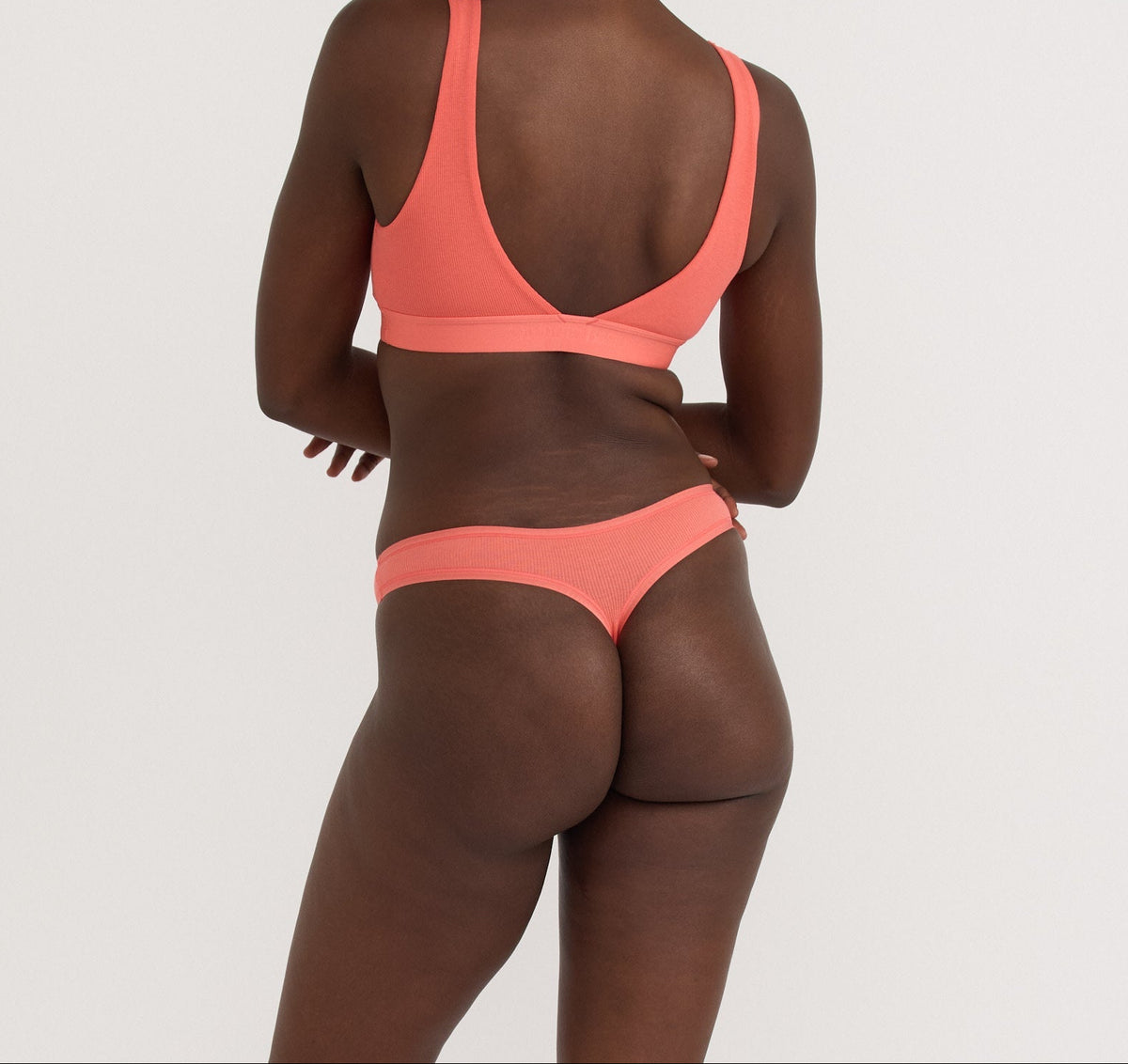 Organic Basics - Core Rib Thong - Sunset -