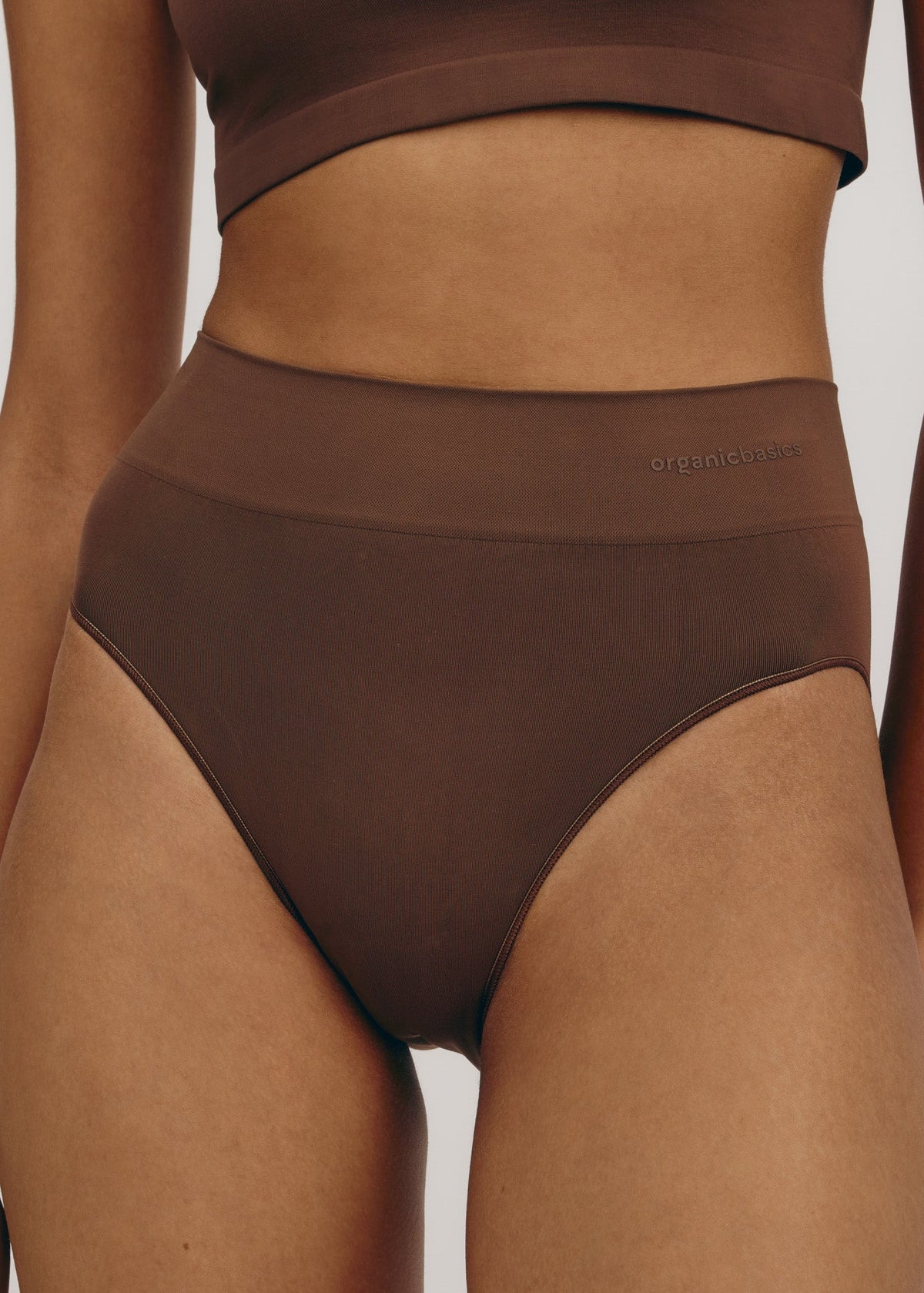 Organic Basics - Smooth Hi-Leg Briefs 5-Pack - Seaweed / Walnut / Hazelnut / Black / Black -