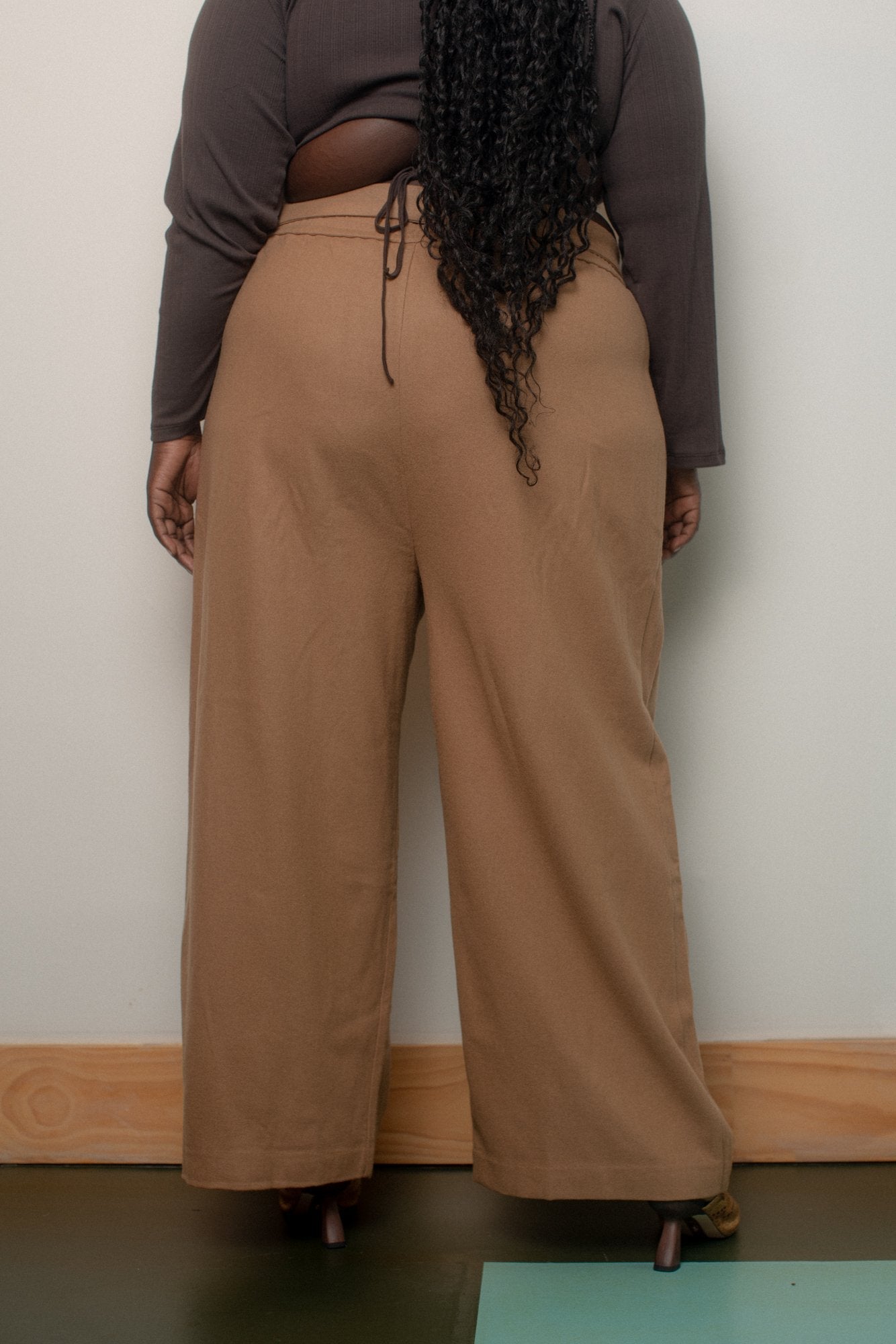 WRAY - Abby Pant - Cortado -