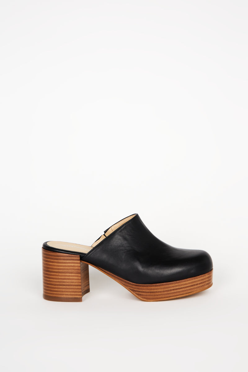 Intentionally Blank - Facts Leather Platform Clog -