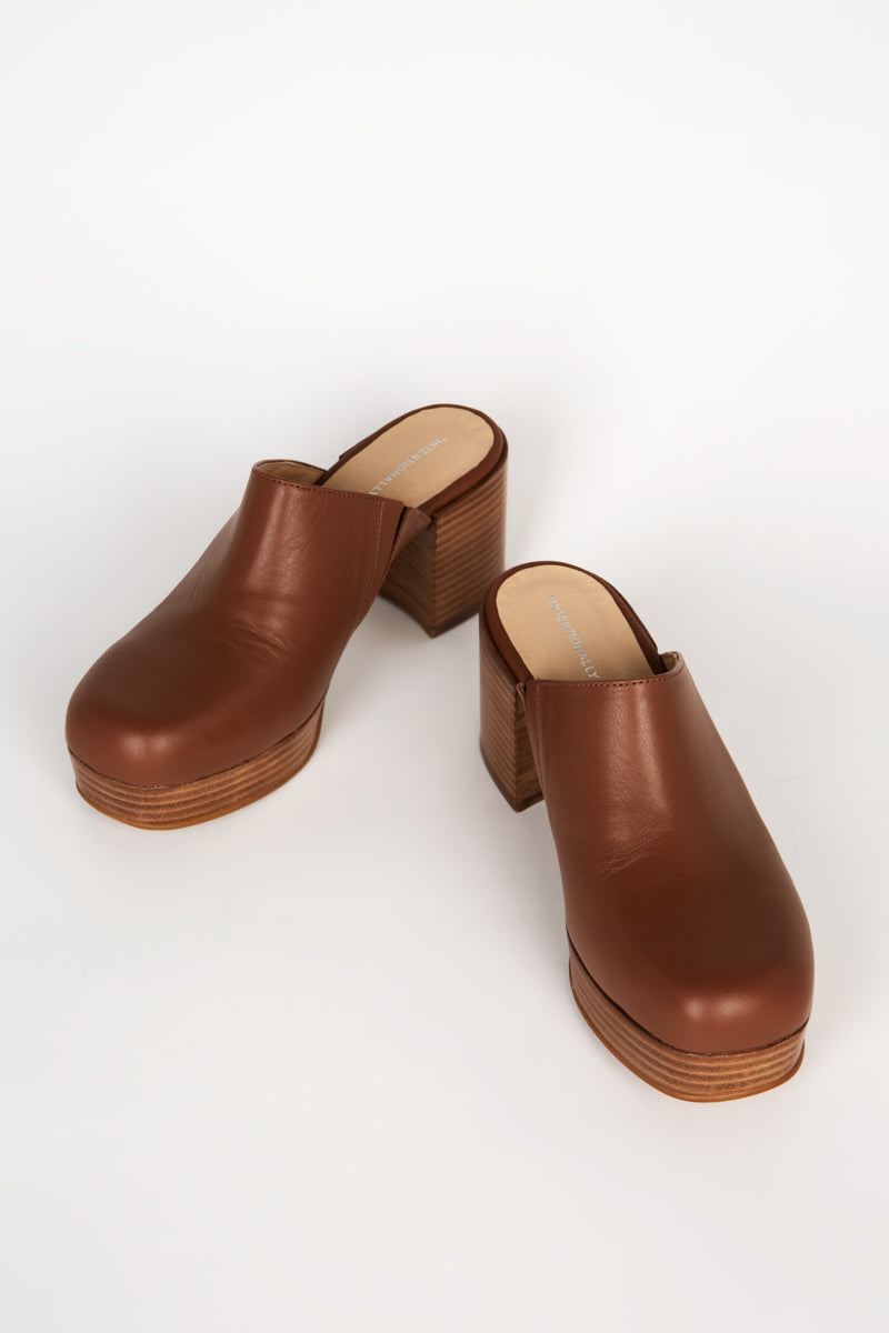 Intentionally Blank - Facts Leather Platform Clog - TAN LEATHER