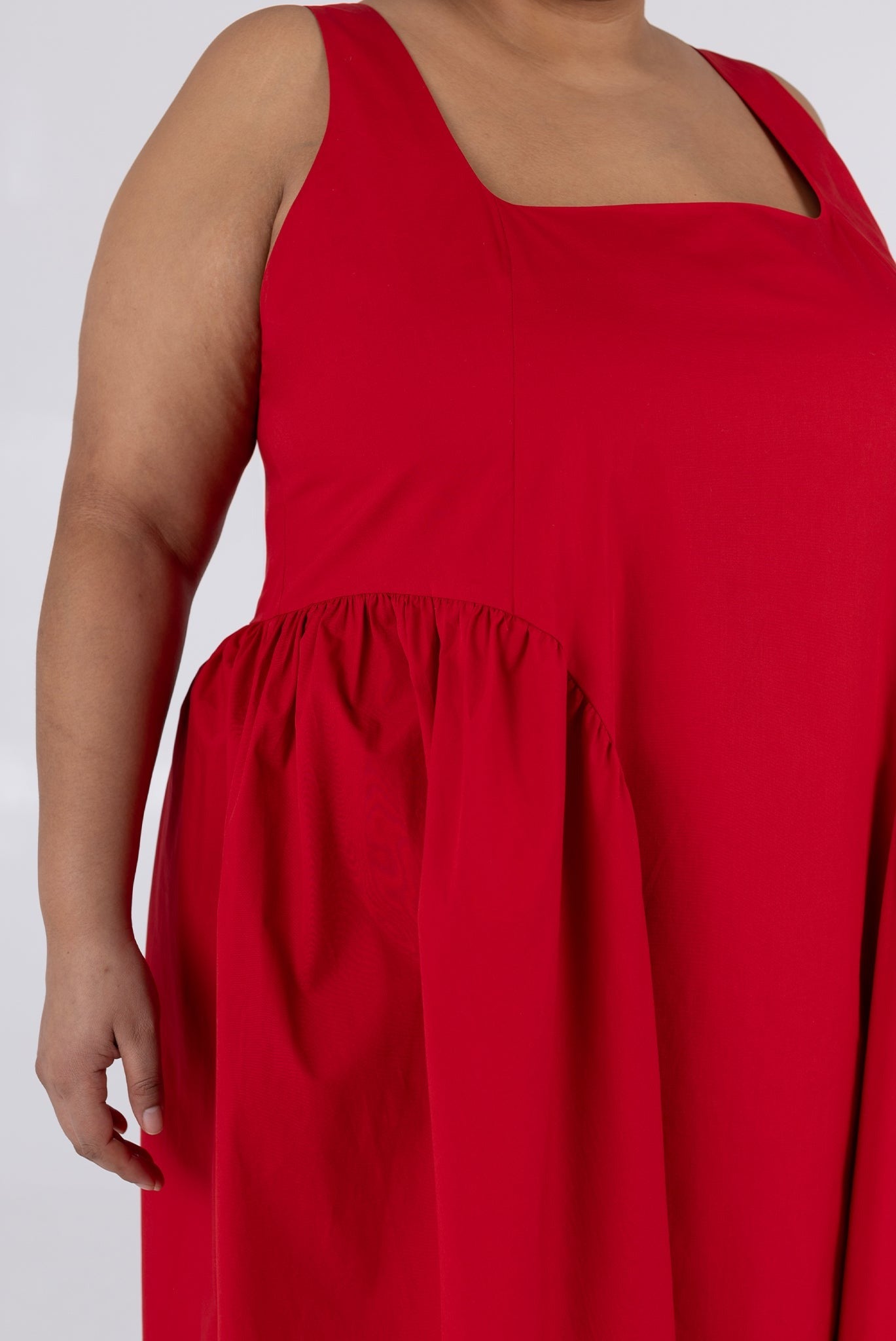 WRAY - Vanessa Dress – Scarlet -
