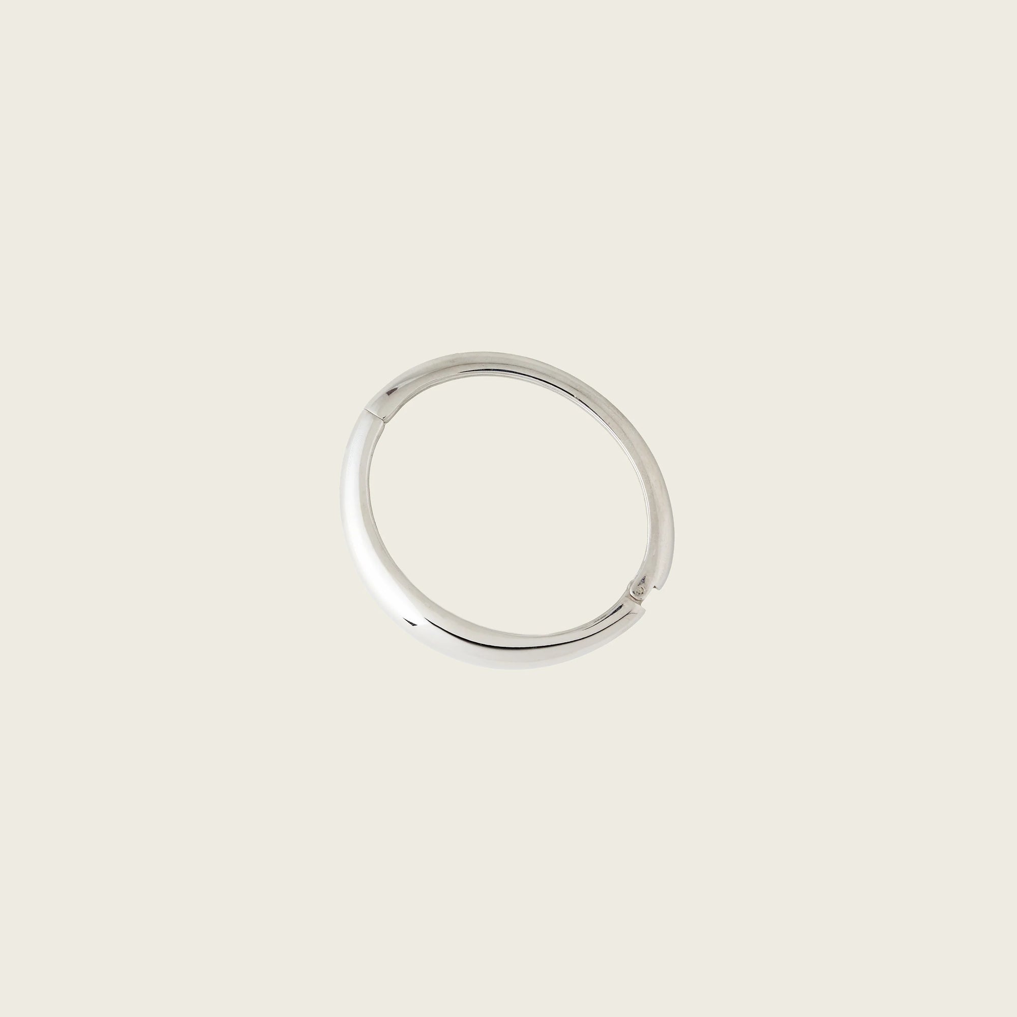 Aiori - Maeve Bangle - Silver -