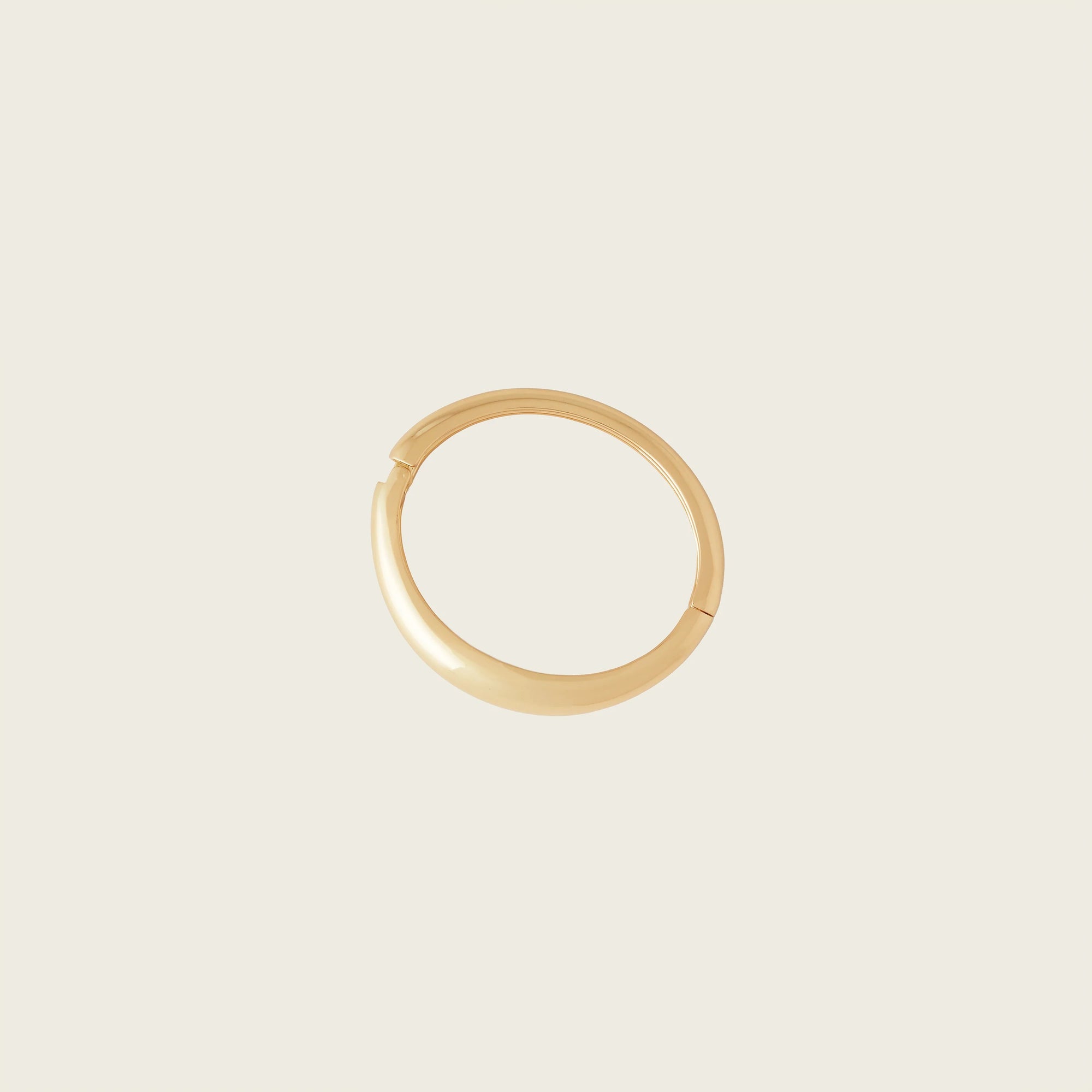 Aiori - Maeve Bangle - Gold -