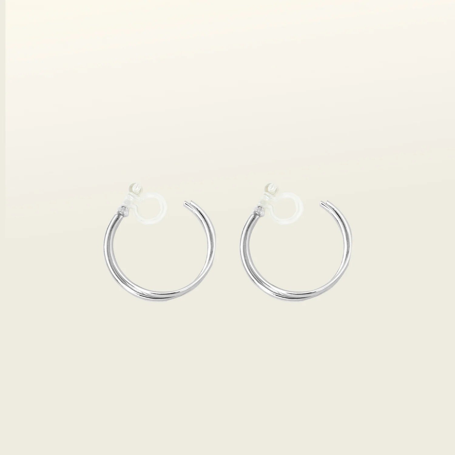 Aiori - Cassie Hoop Clip On Earrings - Silver -
