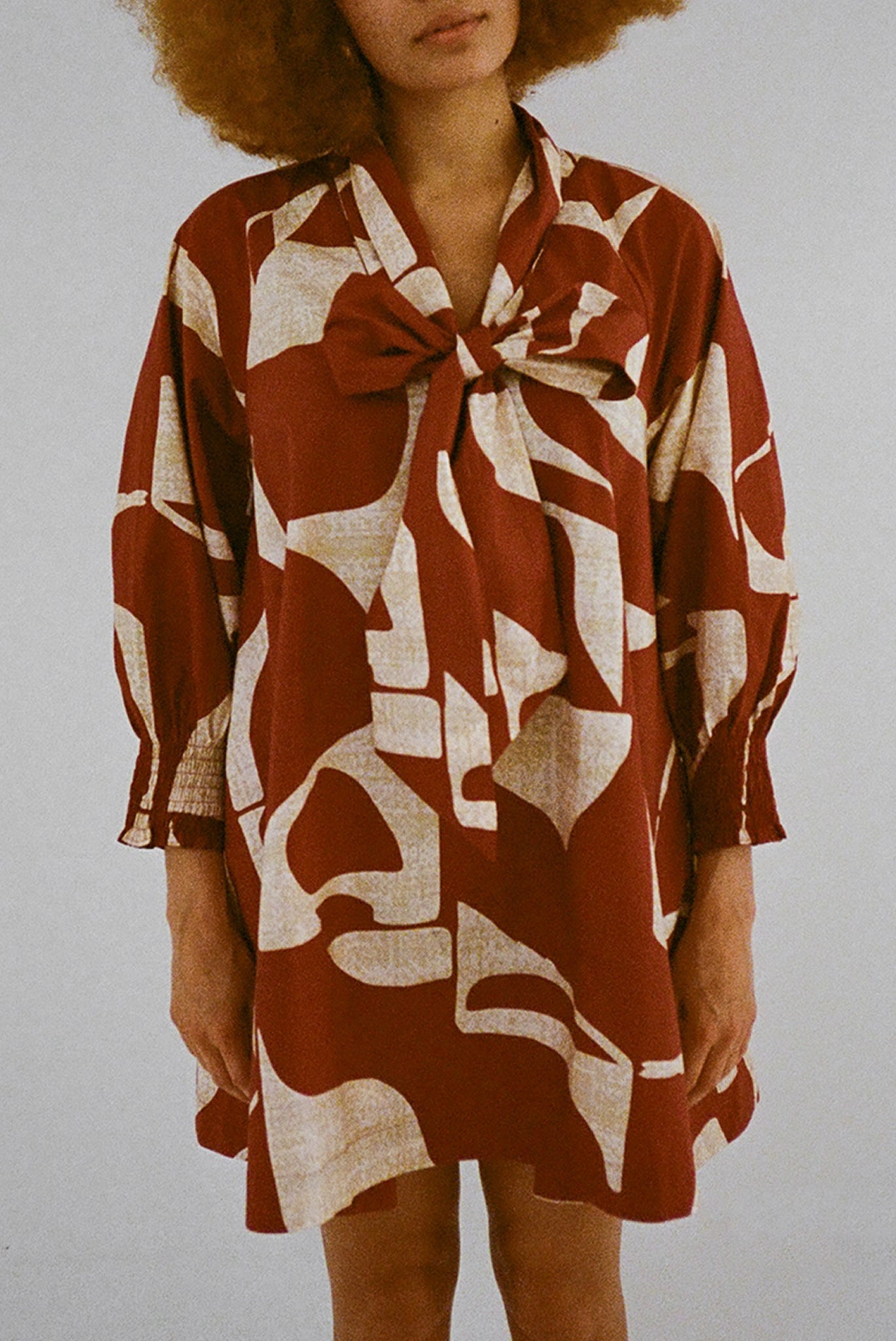 WRAY - Vee Dress – Deco Sky -