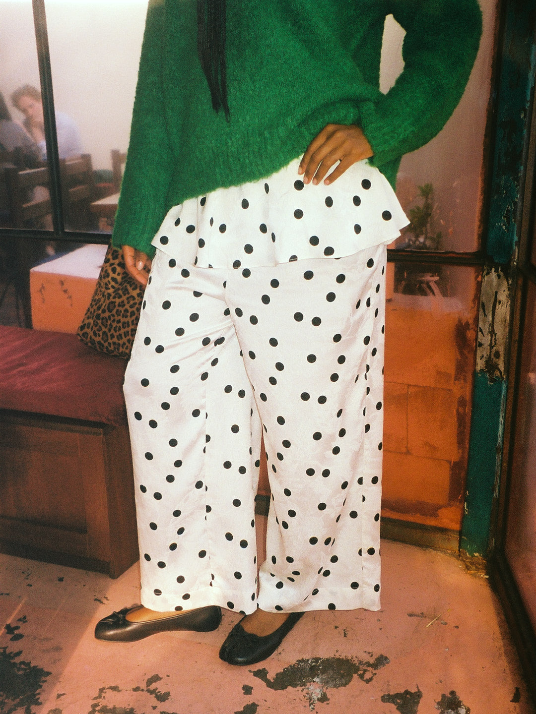 Lisa Says Gah - Renee Pant - White Dot -