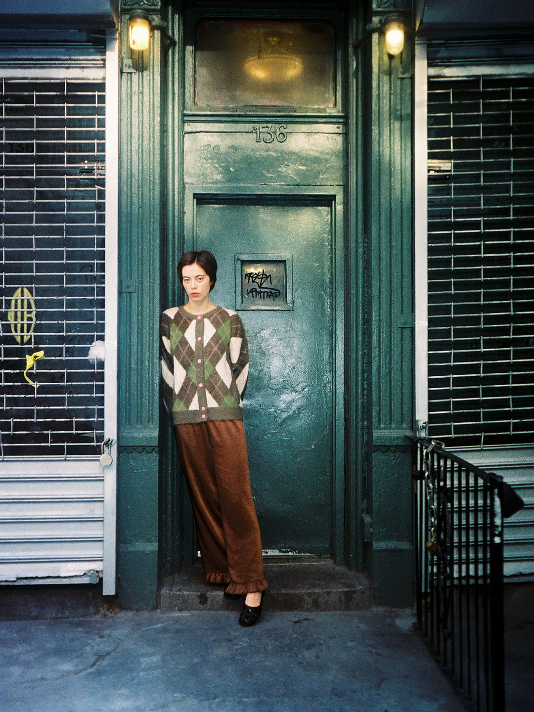 Lisa Says Gah - Liora Ruffle Pant - Chocolate -