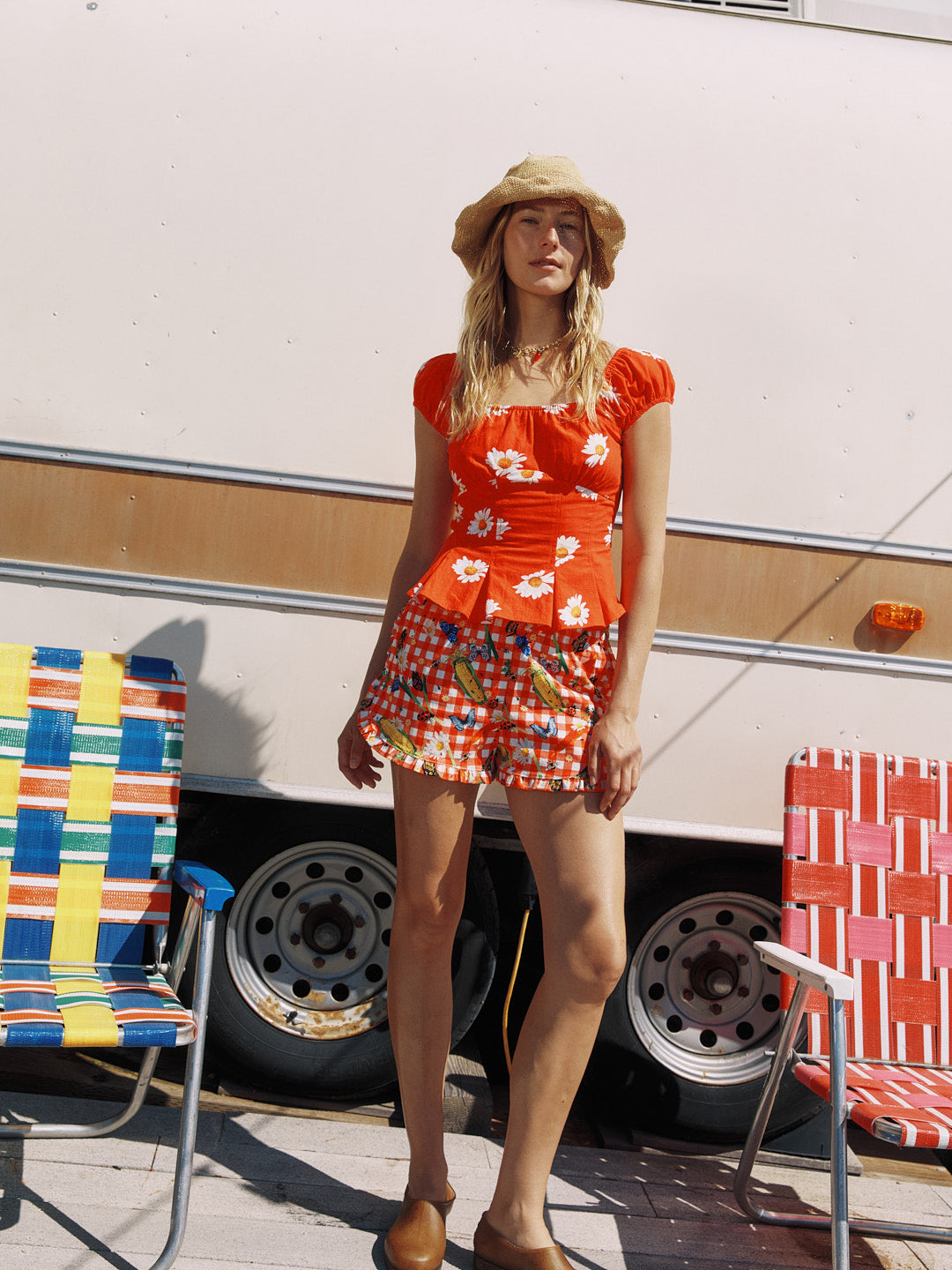 Lisa Says Gah - Pat Top - Red Daisy -