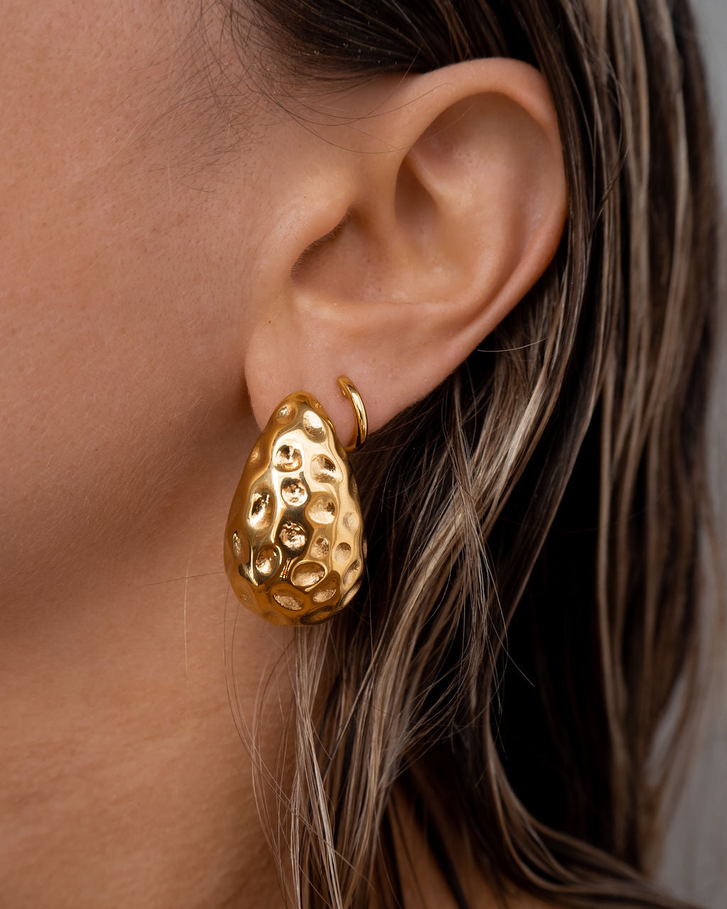 Luv Aj - The Doheny Earrings -