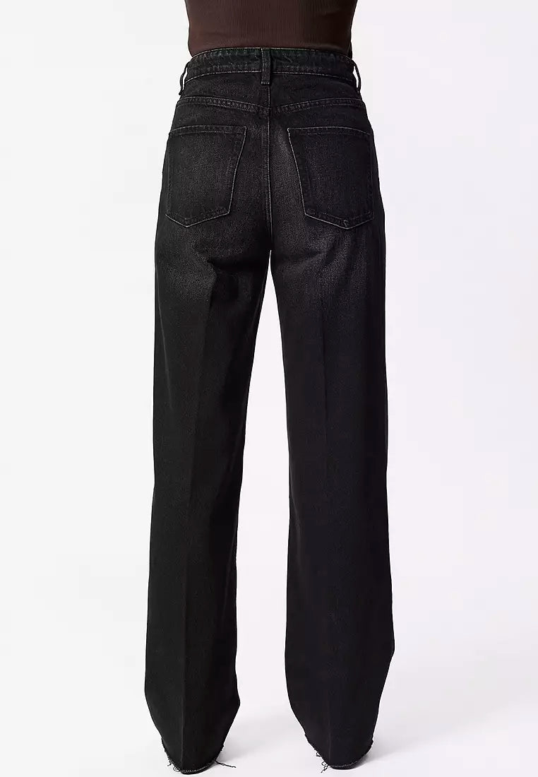 & Other Stories - Straight Cut Jeans - Black -