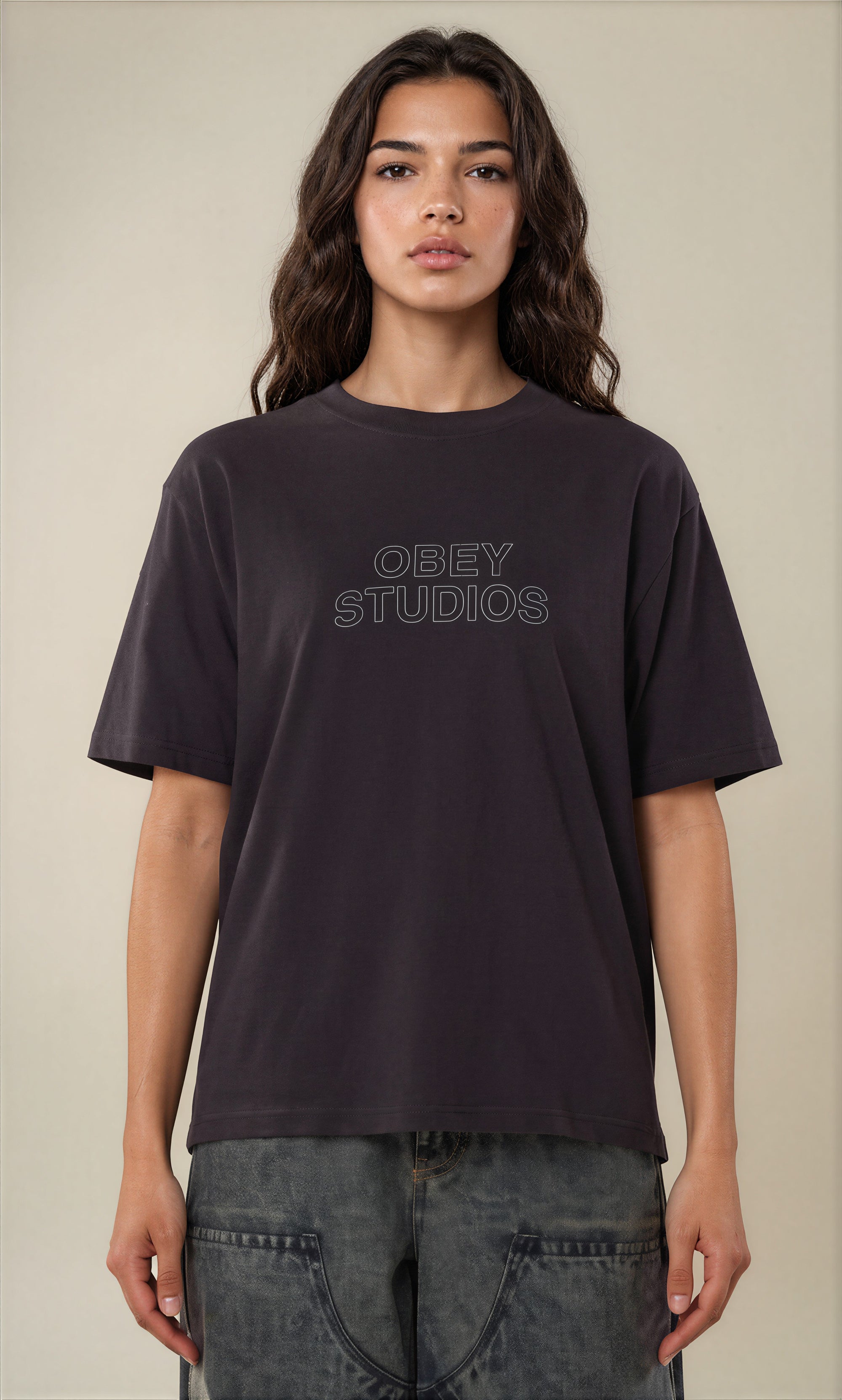 Obey - Studios T-shirt - Outline Black -