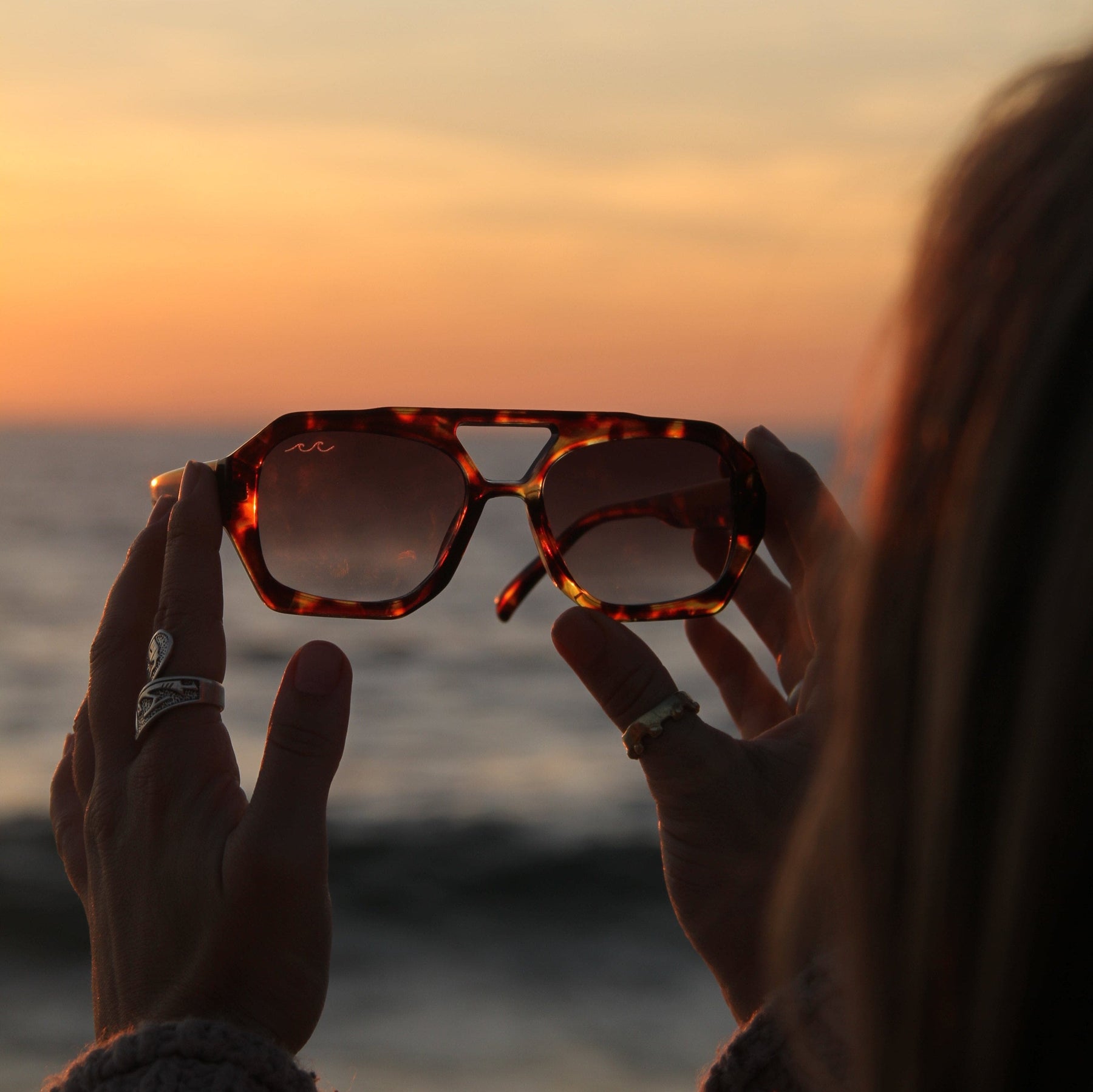 Wavey Sunglasses - The Espresso Martini -